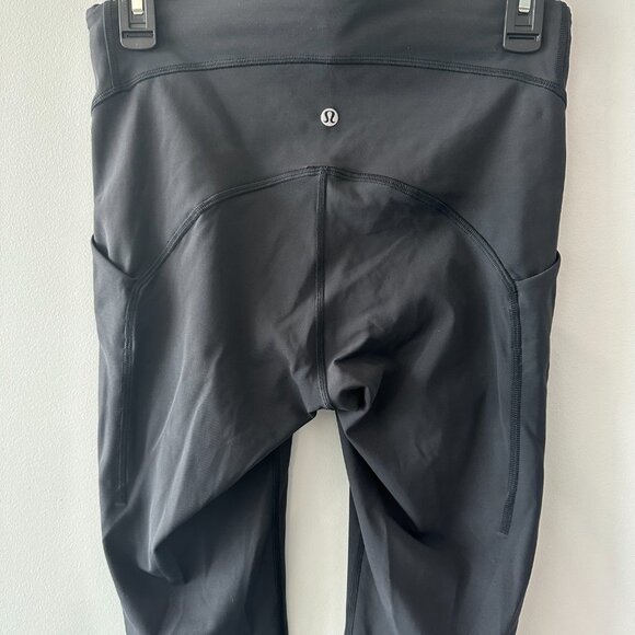 NWT Lululemon Power Thru High Rise Tight 25" - W5CVIS, Black, Size 8, Leggings - Picture 9 of 9